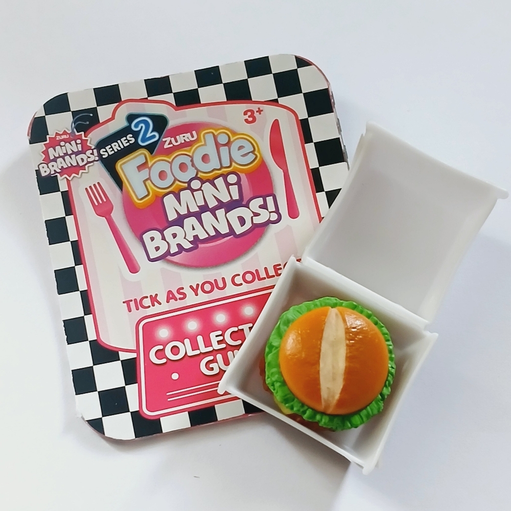 Mini Brands Foodie Series 2 Jack in The Box Jack's Spicy Chicken with Cheese